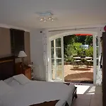 Bed & Breakfast La Javanaise 3*