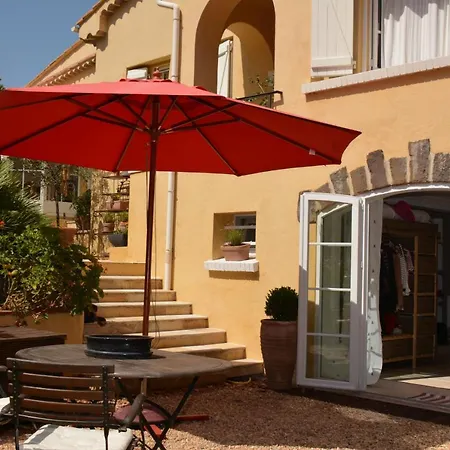 La Javanaise فندق مبيت وإفطار *