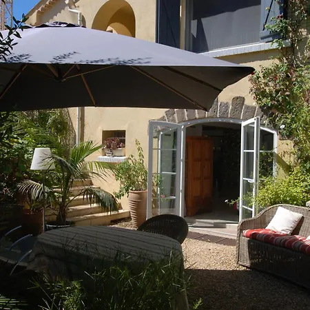 La Javanaise Bed and breakfast