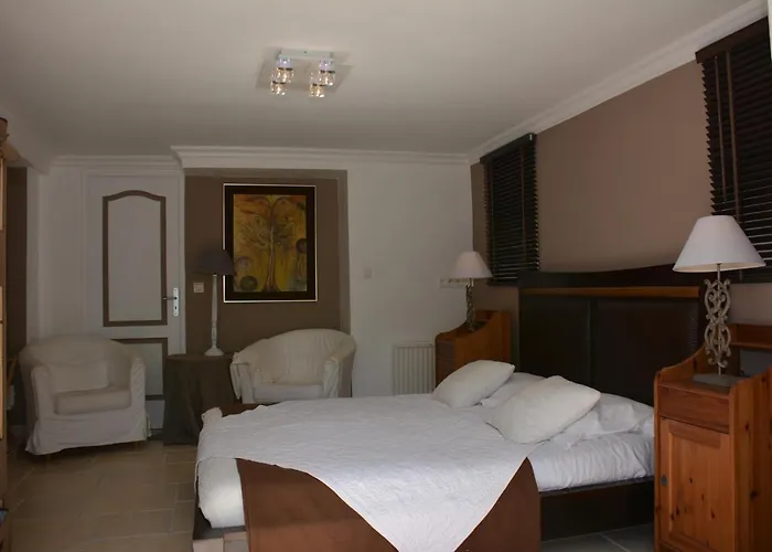 La Javanaise 3*